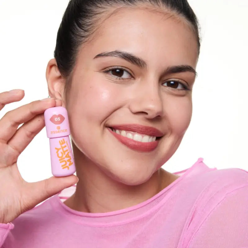 Essence Juicy Matte rúž v podobe peny 05, 2,7 ml