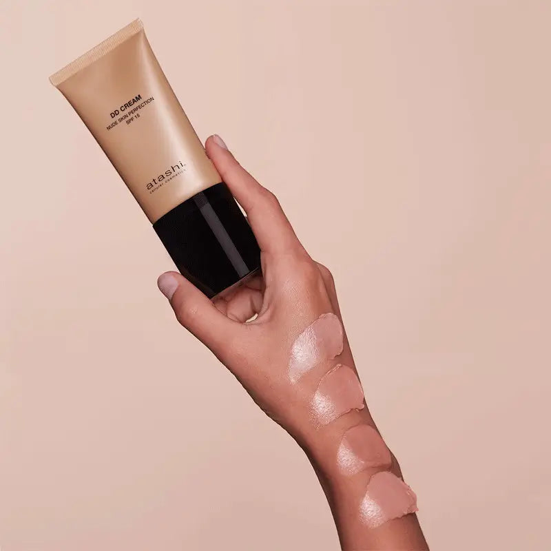 Atashi Dd hydratačný tónovací krém SPF 15 – svetlý odtieň 
