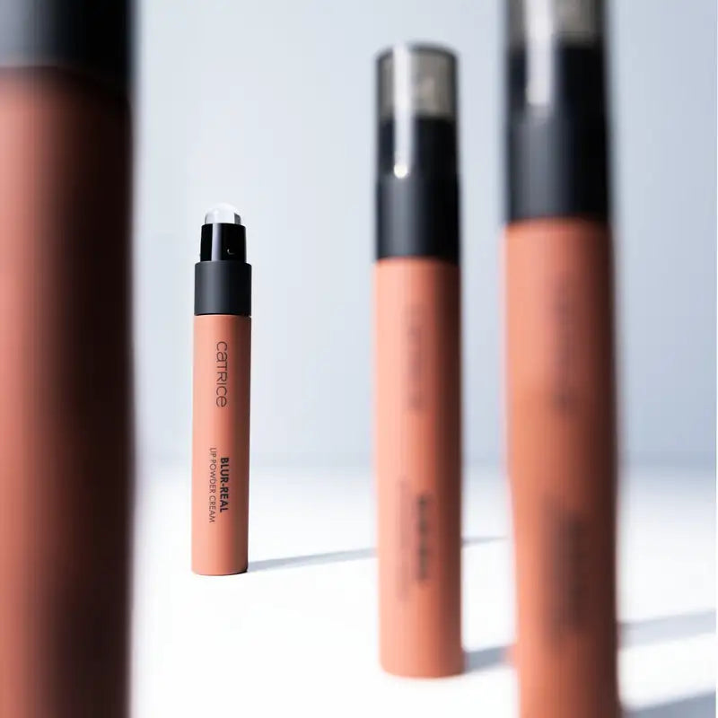 Catrice Krémová rúž Blur-Real 010, 3,5 ml