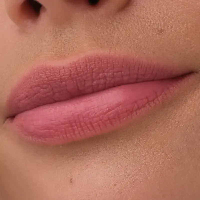 Catrice Krémová rúž Blur-Real 040, 3,5 ml