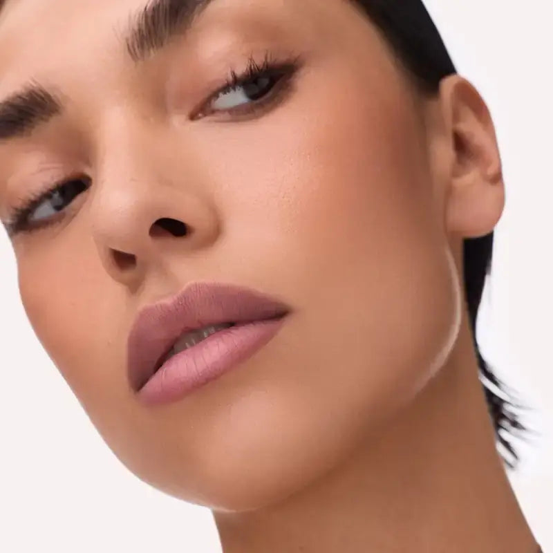 Catrice Kontúrovacia ceruzka na pery Blur-Real 010, 0,8 g