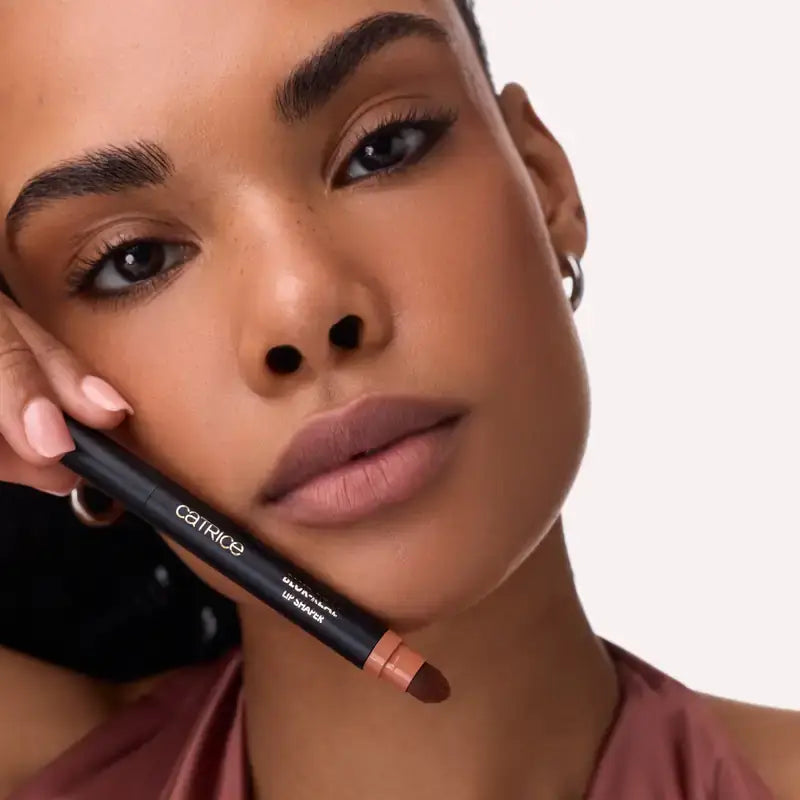 Catrice Kontúrovacia ceruzka na pery Blur-Real 030, 0,8 g