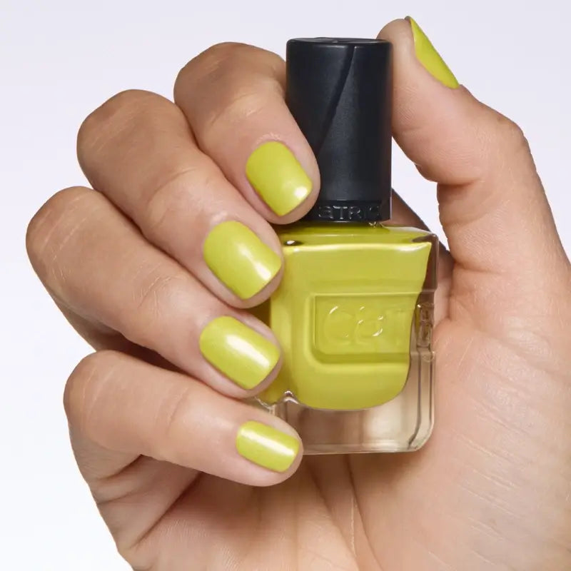 Lak na nechty Catrice Gel Affair 033, 10,5 ml