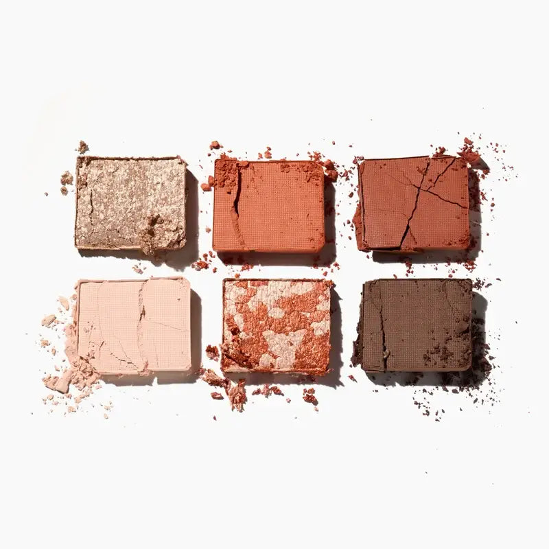 Paleta očných tieňov Catrice Tiny Treasures 030, 4,2 g