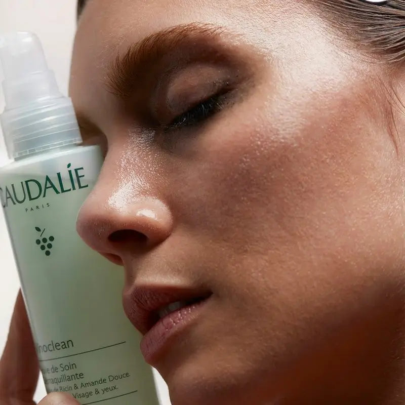 Caudalie Vinoclean Vinoclean Ošetrujúci odličovací olej, 75 ml