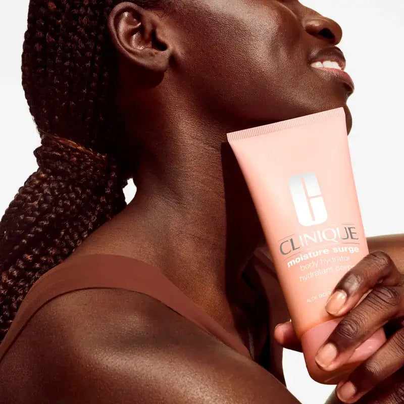 Clinique Moisture Surge Telový hydratačný krém, 200 ml