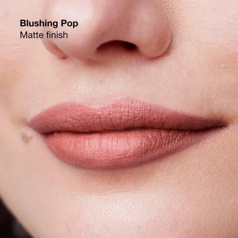 Clinique Pop Longwear matná rúžová tyčinka Blushing Pop, 3,9 g