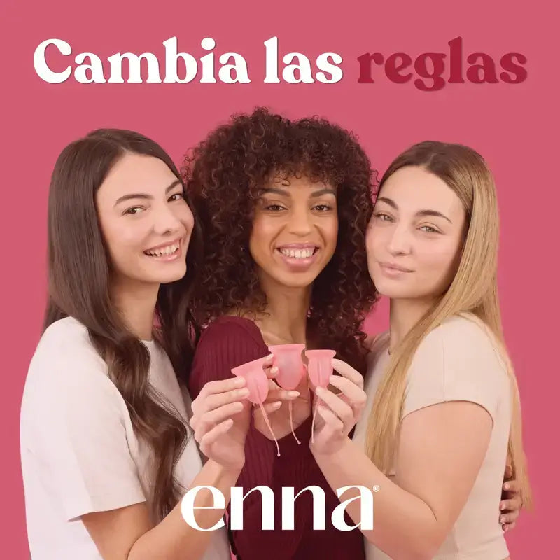 Enna Cycle Easy Menštruačný pohárik, veľkosť M, 2 poháriky + sterilizátor, balenie 2 ks, celkom 4 poháriky