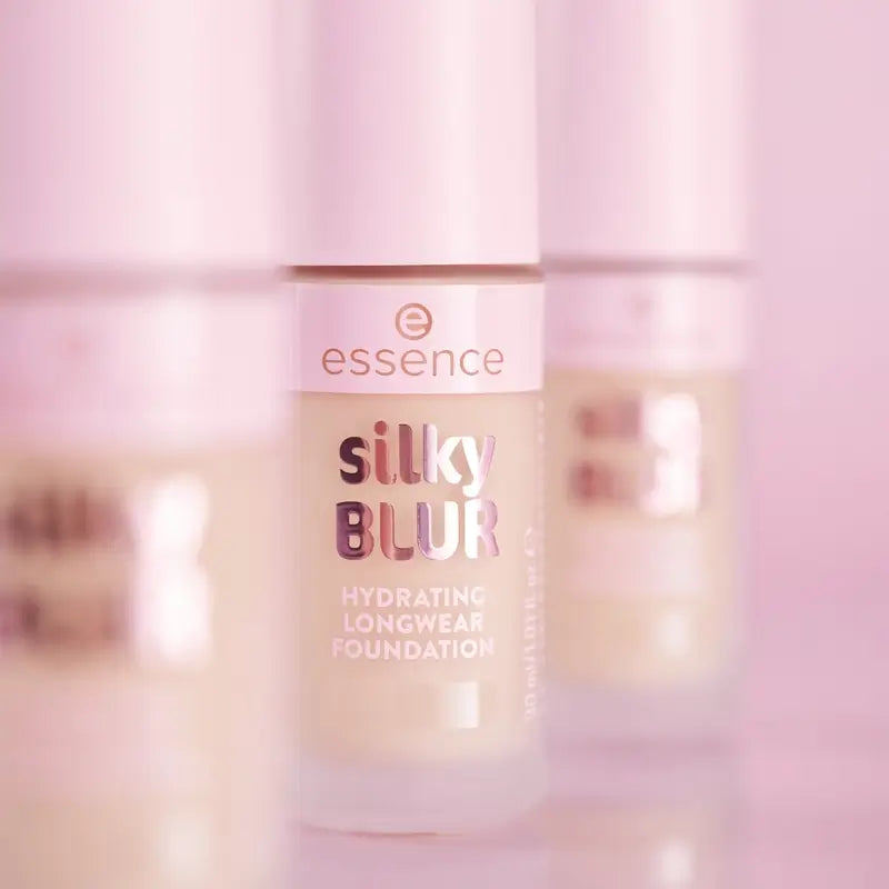 Hydratačný podklad pod make-up Essence Silky Blur s dlhotrvajúcim účinkom 115, 30 ml