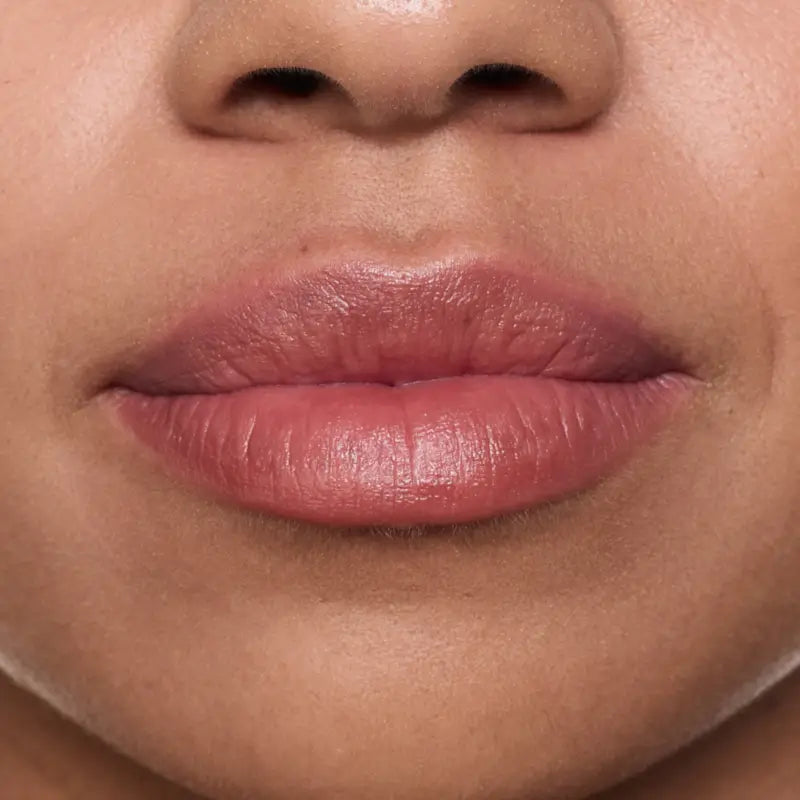 Essence Balzam na pery Nude Blur Soufflé 05, 3 g