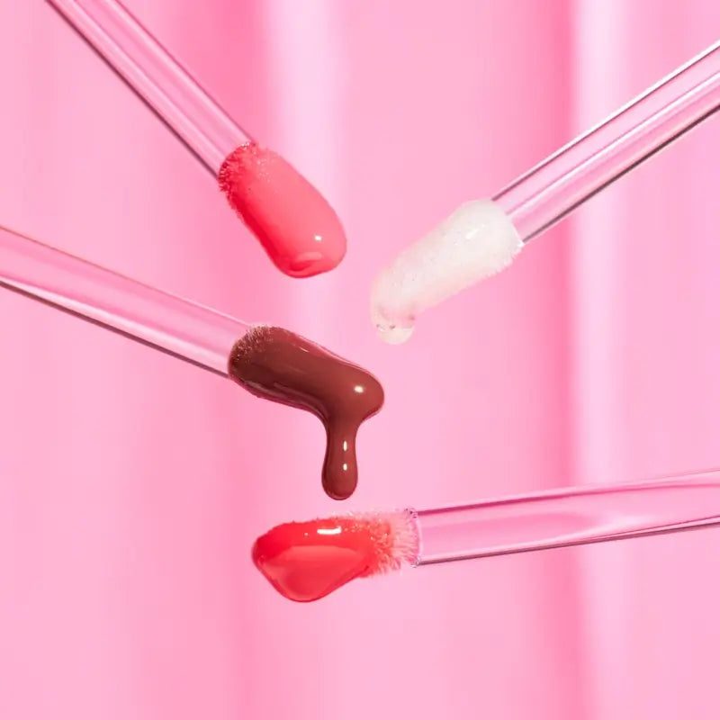 Essence Lesk na pery pre väčší objem What The Fake! 101, 4 ml
