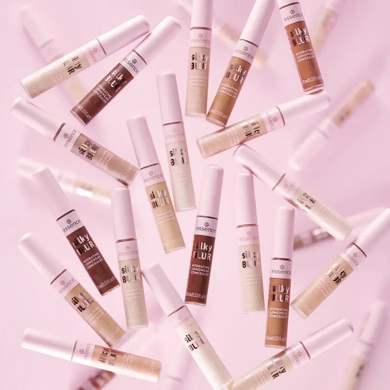 Essence Hydratačný korektor s dlhotrvajúcim účinkom Silky Blur 130, 10 ml