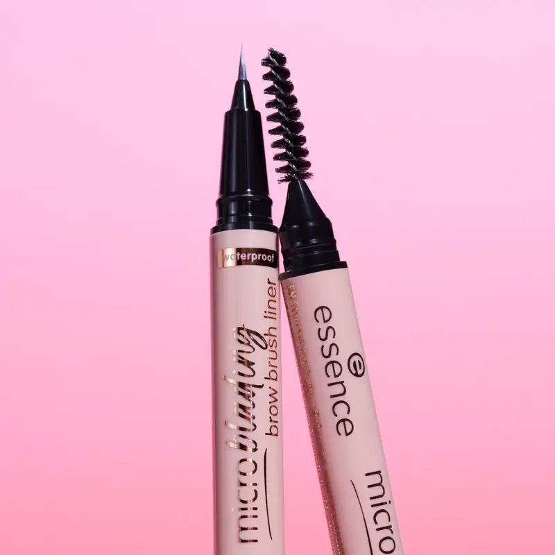 Essence Kontúrovacia ceruzka na obočie Microblading 01, 0,6 ml