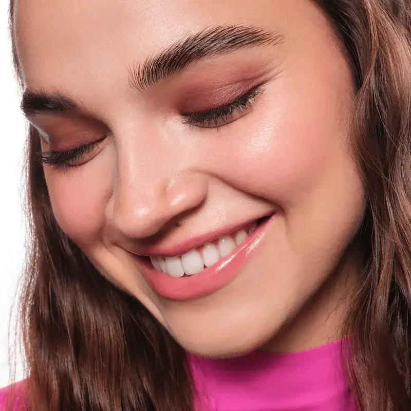 Essence gélová očná linka Satin Blend 05, 0,22 g