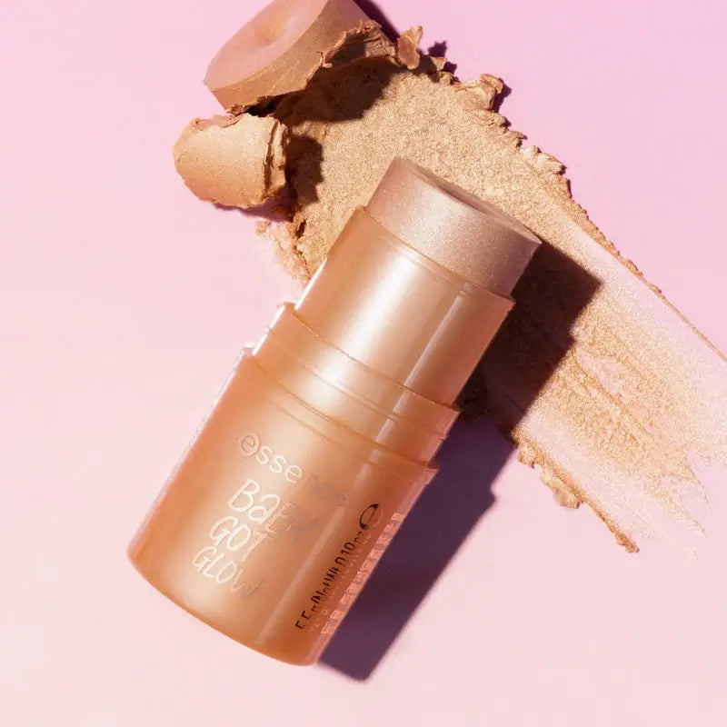 Essence rozjasňovač v tyčinke Baby Got Glow 10, 5,5 g