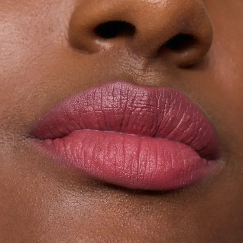 Essence Juicy Matte rúž v pene 02, 2,7 ml