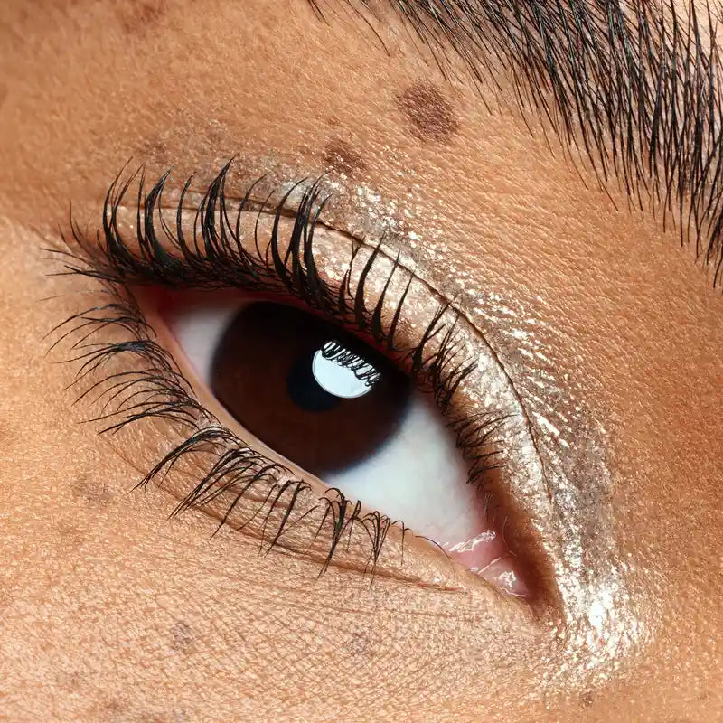 Essence Riasenka na zväčšenie objemu rias Lash Without Limits Tubing 04, 13 ml