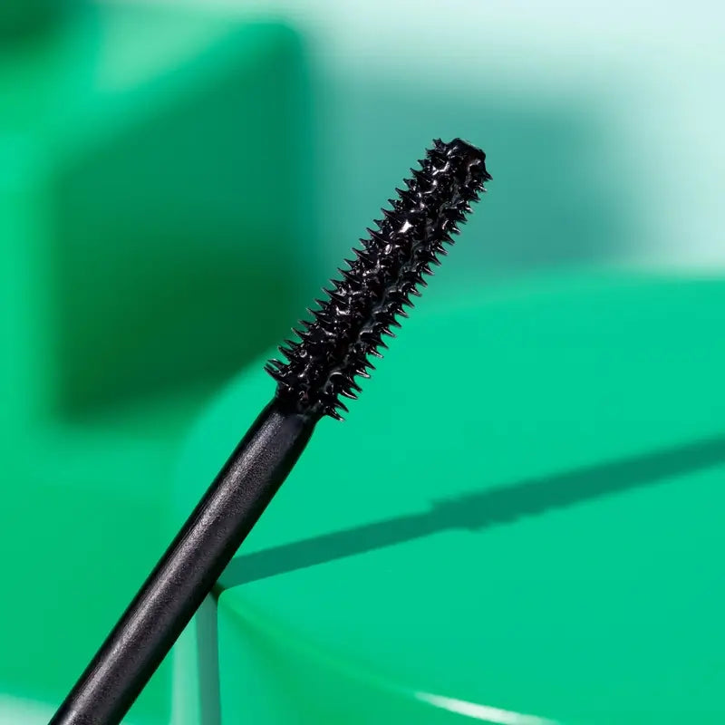 Essence Riasenka na zväčšenie objemu rias Lash Without Limits Tubing 04, 13 ml