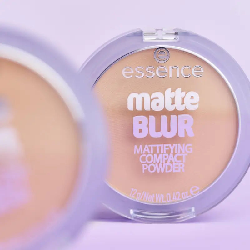 Essence Kompaktný púder s matujúcim efektom Matte Blur 40, 12 g