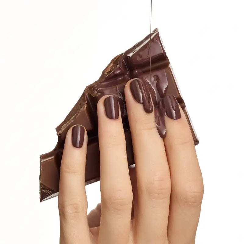 Essence Mini lak na nechty Choco Crush 17,5 ml