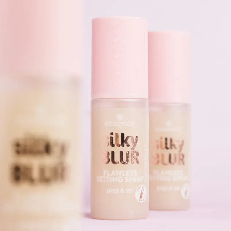 Fixačný sprej Essence Silky Blur Flawless, 50 ml