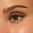Essence Očné tiene v tyčinke Blur Nude 08, 1,2 g