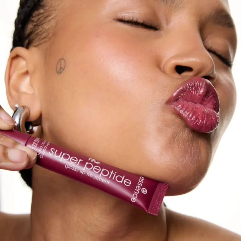 Essence Balzam na pery The Super Peptide 08, 10 ml