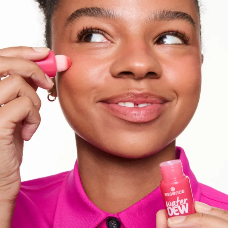 Essence Rúž v sére Water Dew 20, 3,5 ml