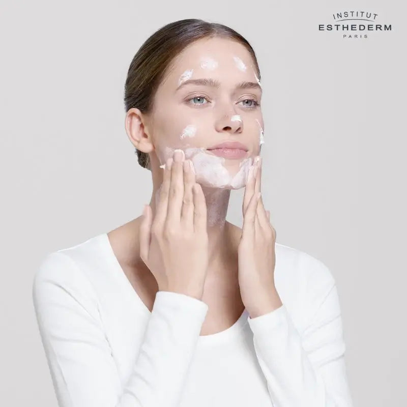 Institut Esthederm Osmoclean jemný čistiaci krém, 75 ml