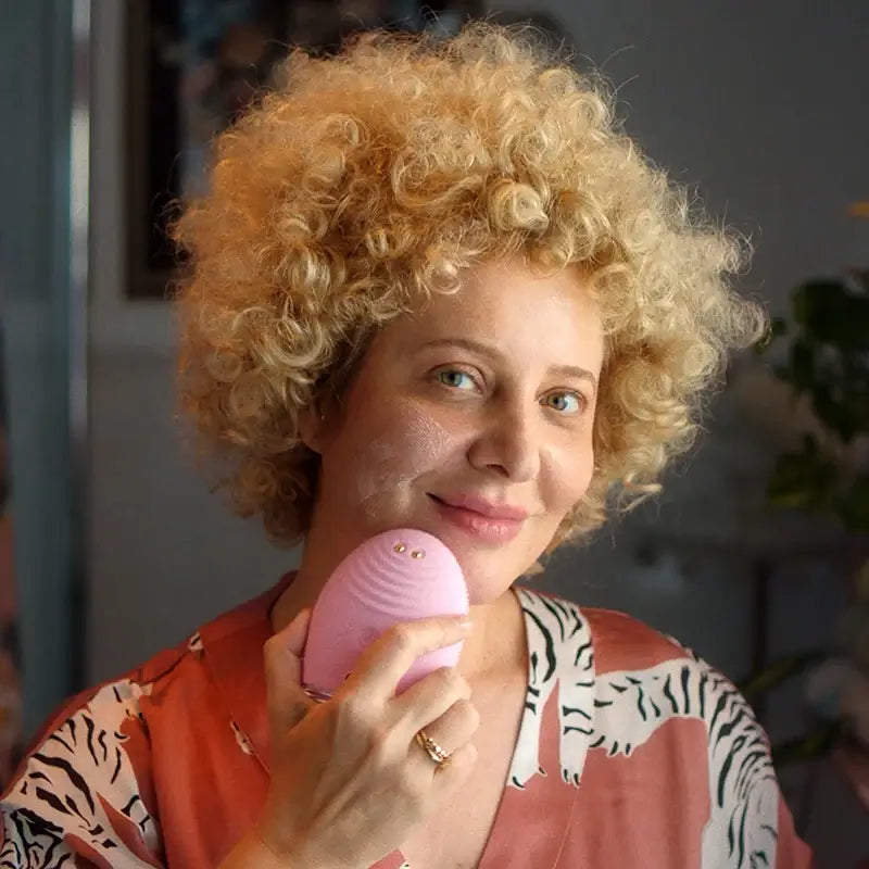 Foreo Luna 4 Plus pre normálnu pleť 