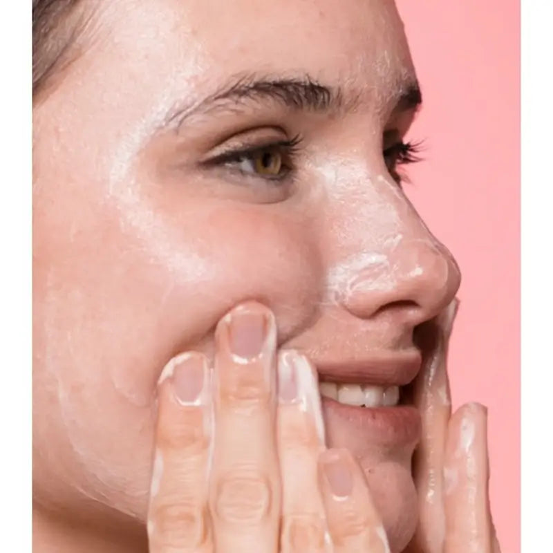 Čistiaci prípravok na tvár Freshly Rose Quartz, cestovné balenie 50 ml