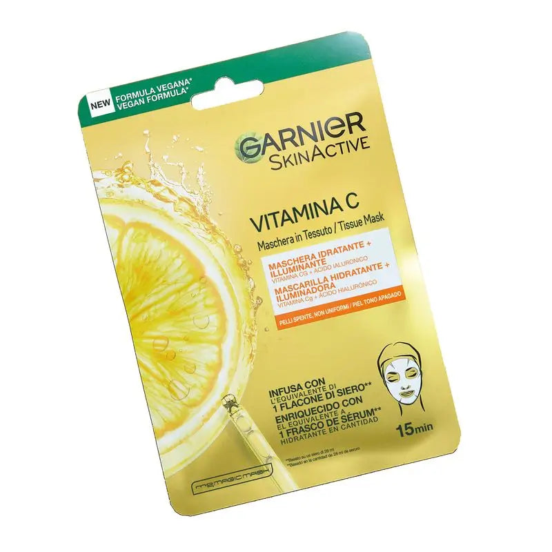 Pleťová maska Garnier Tissue s vitamínom C a kyselinou hyalurónovou. Intenzívne hydratovaná pleť, ktorá je viditeľne žiarivejšia a hladšia