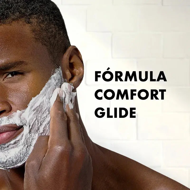 Gillette Classic holiaca pena pre mužov, 200 ml