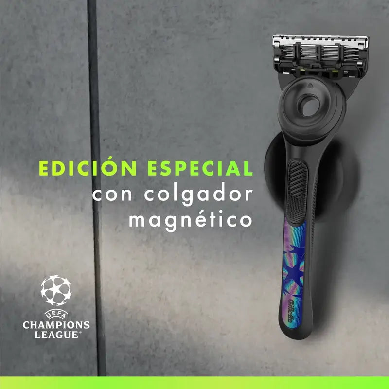 Gillette Labs holiaci strojček s exfoliačnou tyčinkou + 1 náhradná hlavica a závesný držiak