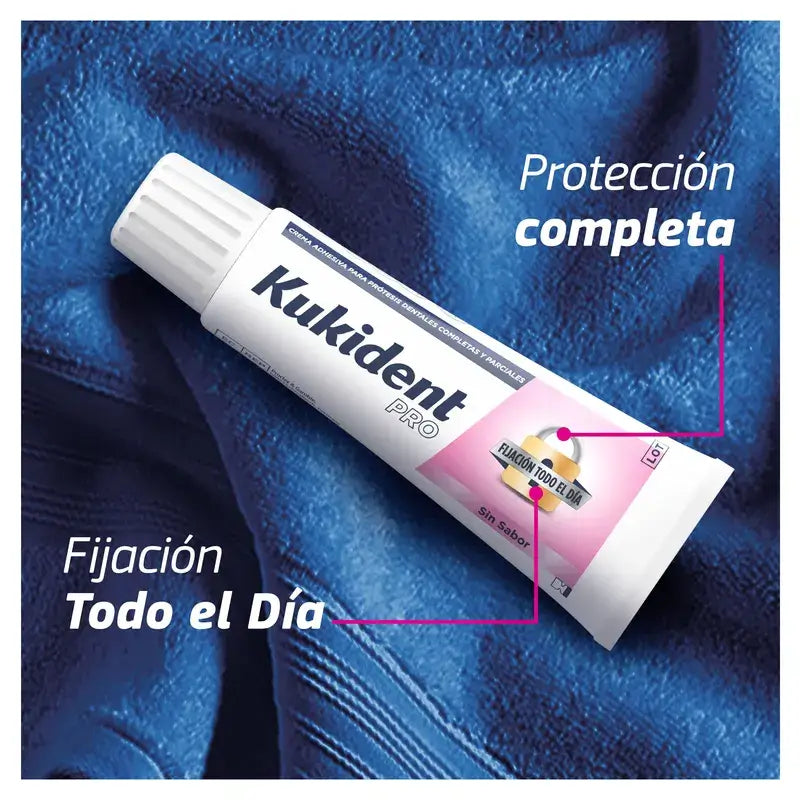 Kukident Triplo Pro Complete – adhezívny krém na zubné náhrady, neutrálny, 3 x 70 g