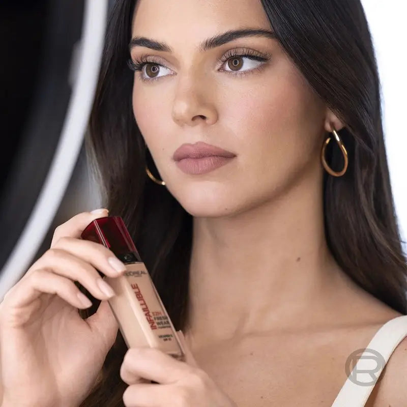 L'Oréal Paris Podklad pod make-up Infaillible 32H Freshwear 30 ml, odtieň 100