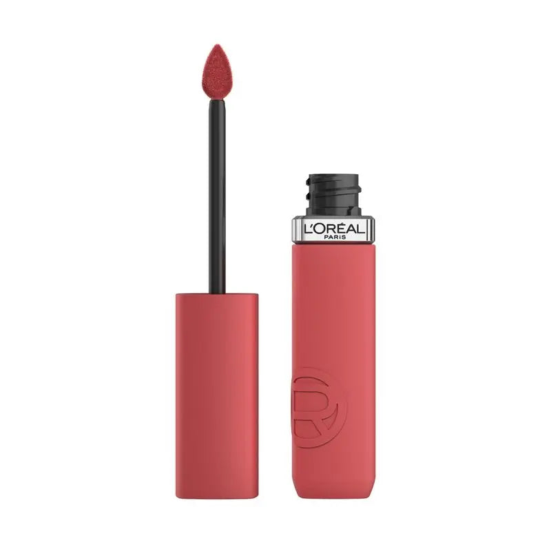 L'Oréal Paris Infaillible Le Matte Resistance, matný efekt po dobu 16 hodín*. Odtieň 230 Shopping Spree