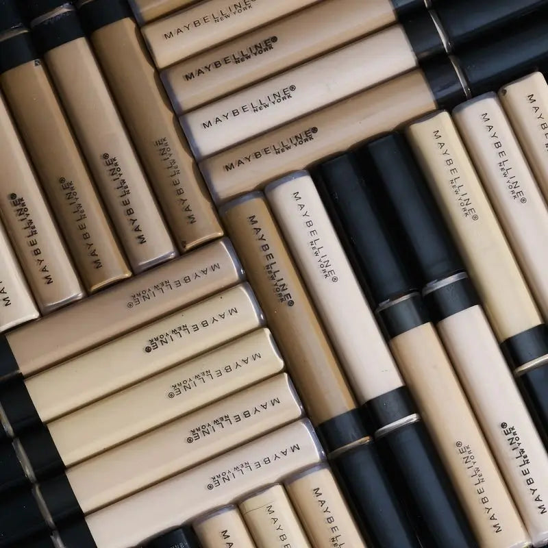 Maybelline New York Fit Me Korektor na tmavé kruhy pod očami a nedokonalosti, odtieň 10 Light, prirodzený efekt, pre svetlú pleť, 6,8 ml