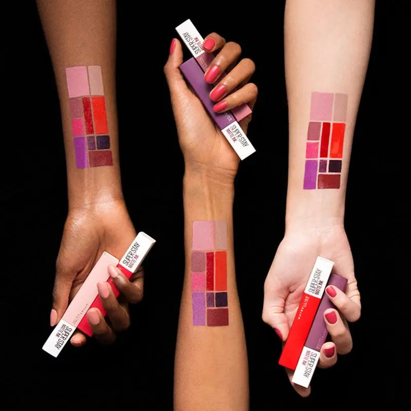 Maybelline New York Superstay Matte Ink – matná rúž s dlhotrvajúcim účinkom, odtieň 15 Lover, farba Nude