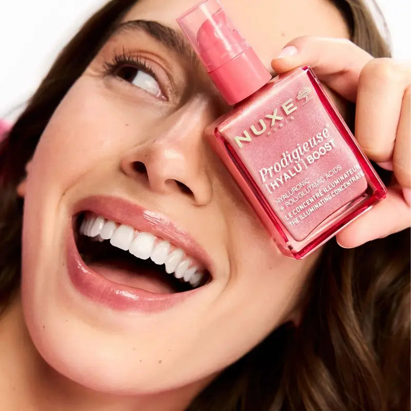 Nuxe Prodigieuse [Hyalu] Boost Rozjasňujúci koncentrát, 30 ml