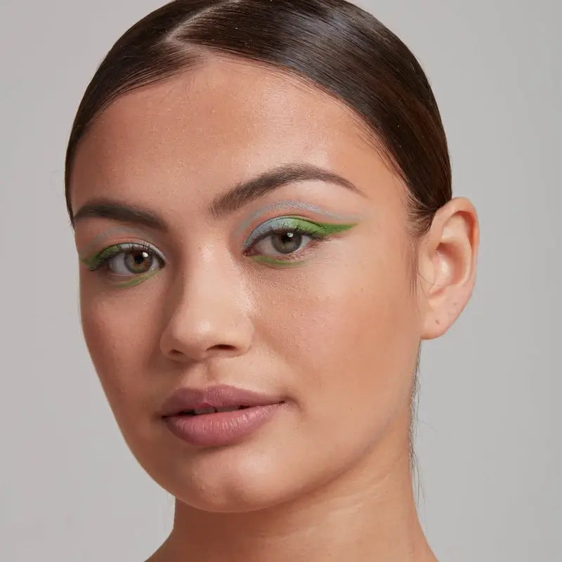 Nyx Očné ceruzky Epic Wear Liner Sticks, odtieň 23 Emerald Cut, 1,21 g