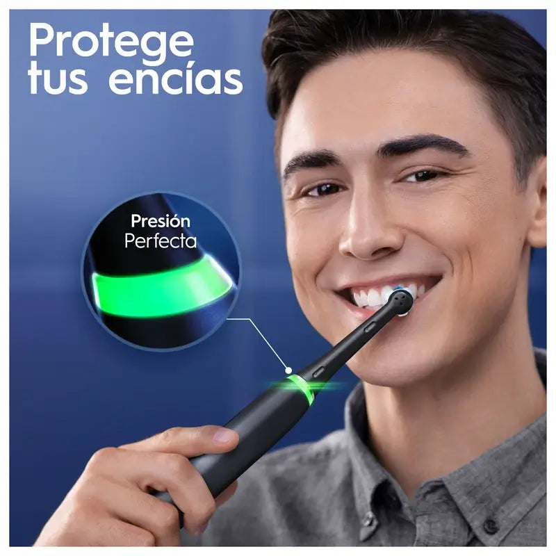 Oral-B Braun iO6 Elektrická zubná kefka – čierna