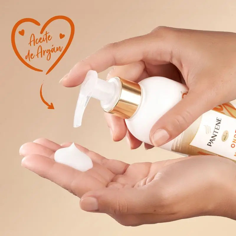 Pantene Pro-V Výživný krém pre prirodzené vlny 235 ml