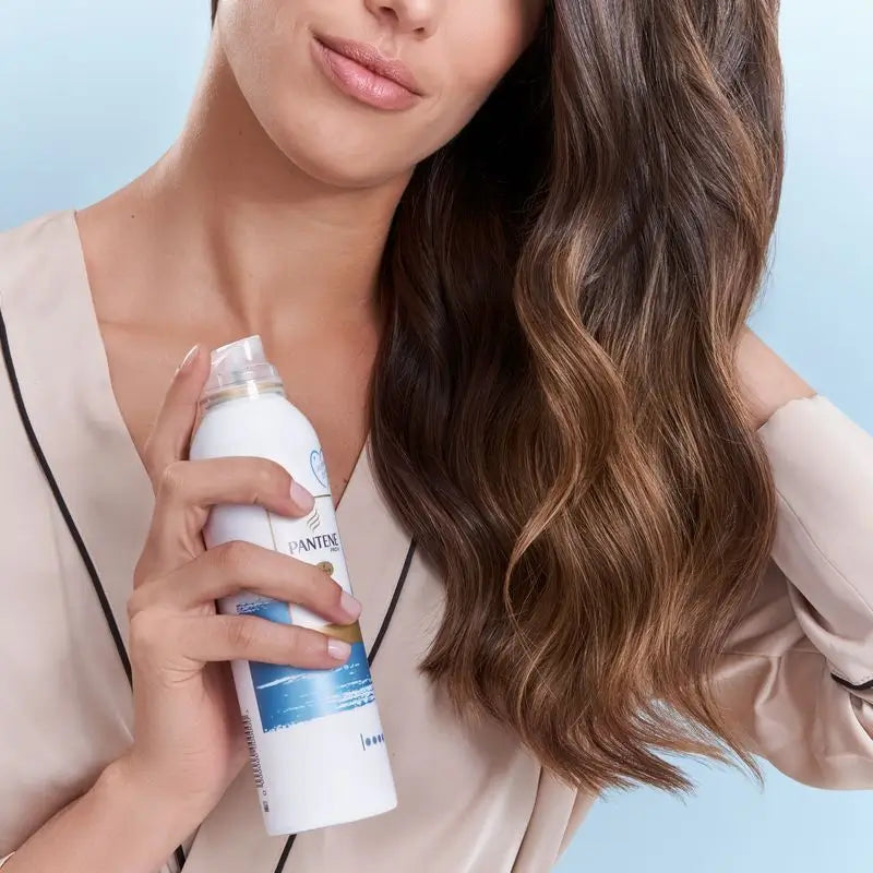 Pantene Pro-V Lak na vlasy s voľným pohybom 370 ml