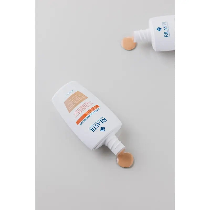 Rilastil Sun System Ultra 100 – farebný opaľovací krém SPF 50+, 50 ml