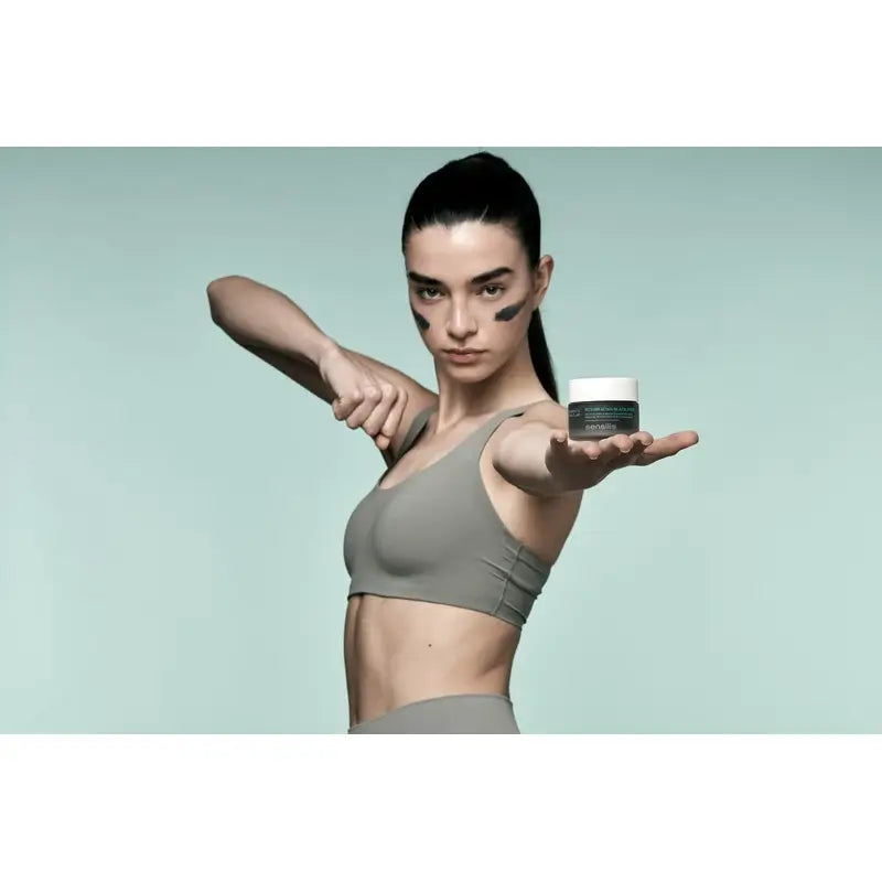 Sensilis Resurfacing Black Peel – revitalizačný a rozjasňujúci peeling 50 ml