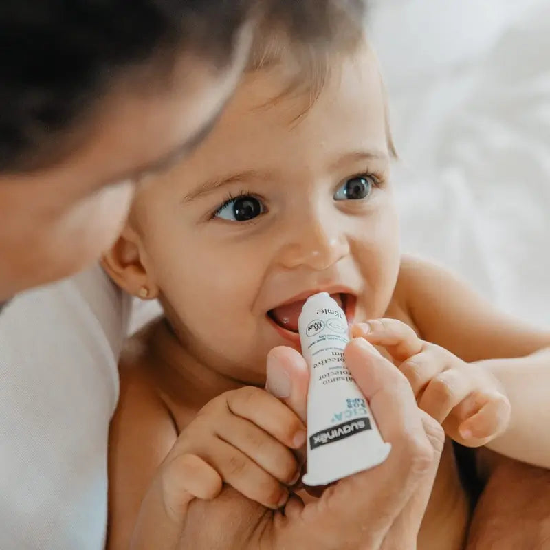 Suavinex Cica Regeneračný balzam na pery 15 ml +0M
