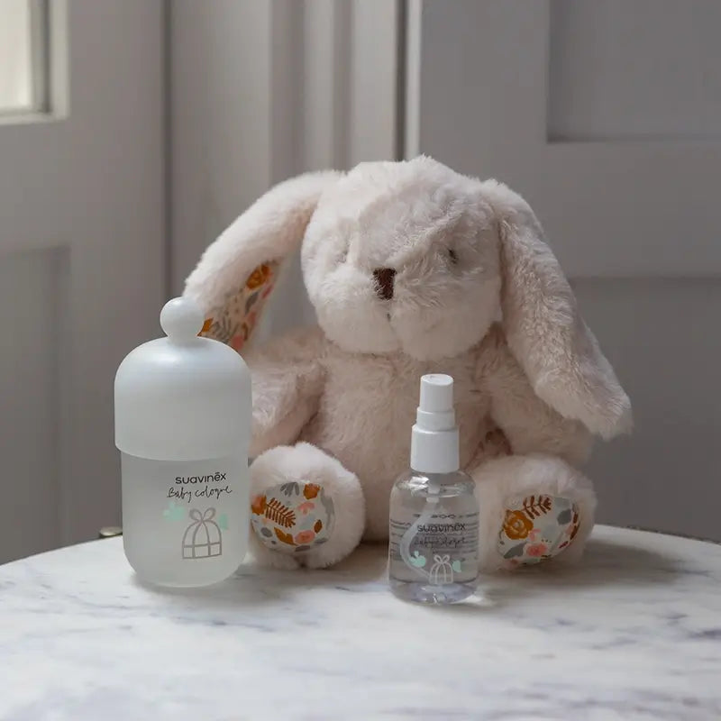 Suavinex – Detská výbavička s detskou kolínskou 100 ml + cestovné balenie 50 ml + plyšová hračka pre bábätko