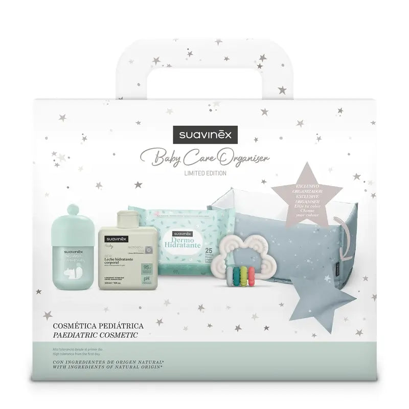 Suavinex Darčeková sada pre bábätká: mlieko 300 ml + detská kolónia Memories 100 ml + vlhčené utierky + hryzátko, modrá