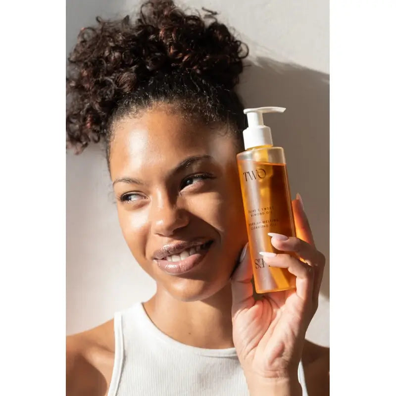 Two Poles Make-Up Melting Cleansing Oil, 190 ml